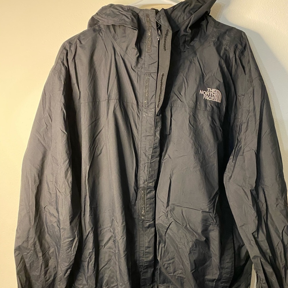 Black north face windbreaker